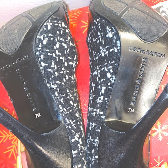 Size 7 classy black and white bandolino speckled heels - Picture 2 of 4